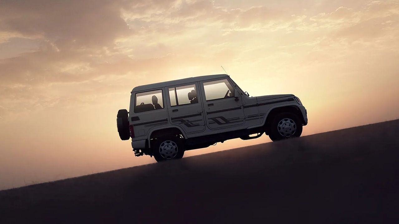 Mahindra Bolero Motion View