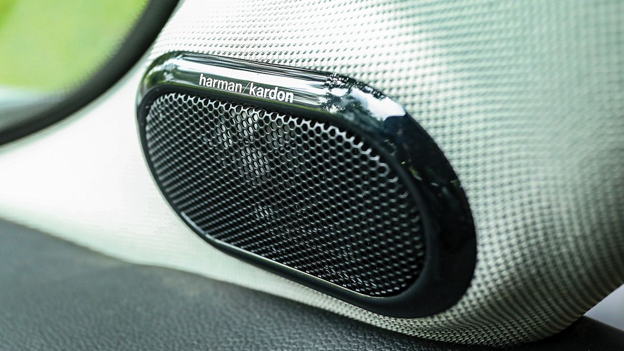 Mini Cooper SE Speaker