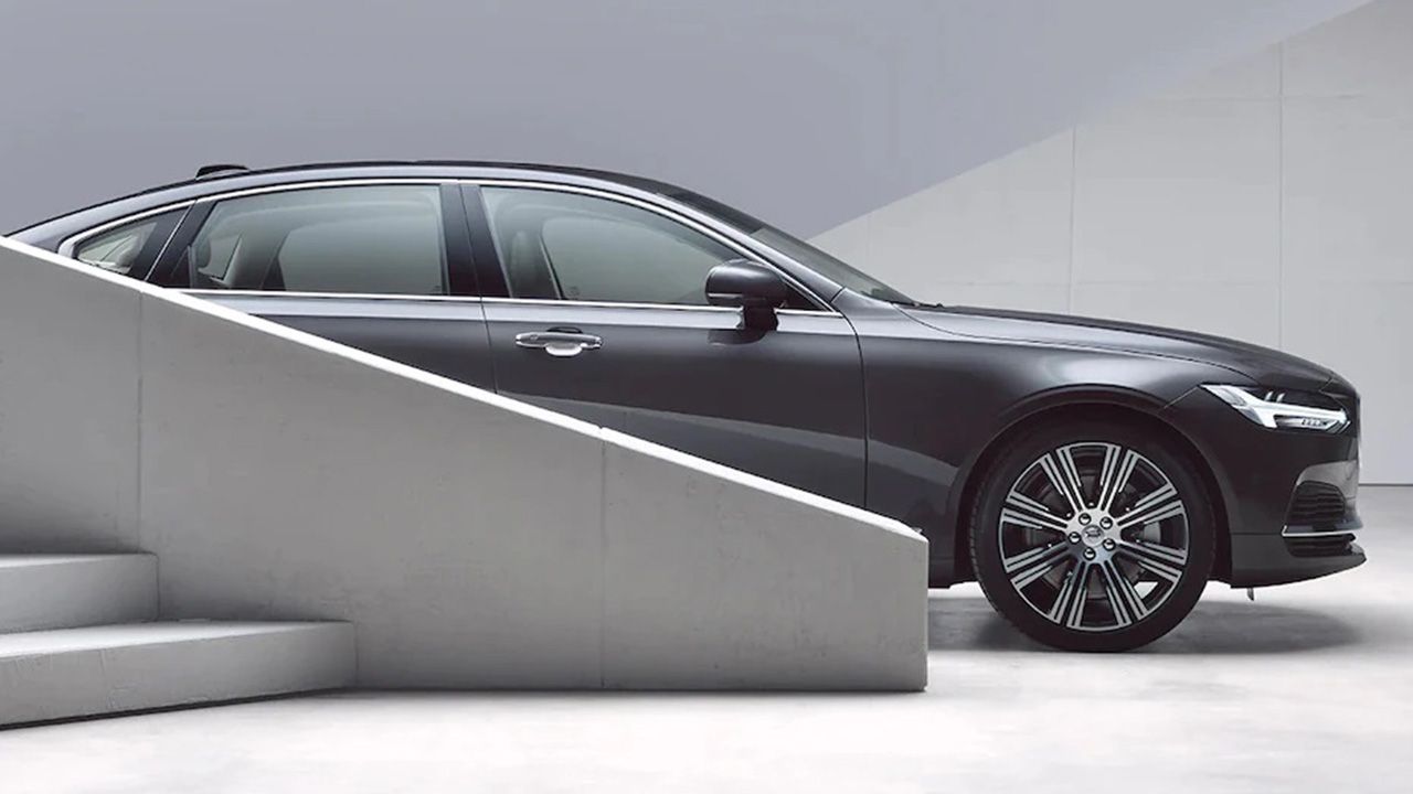 Volvo S90 Exterior Image4