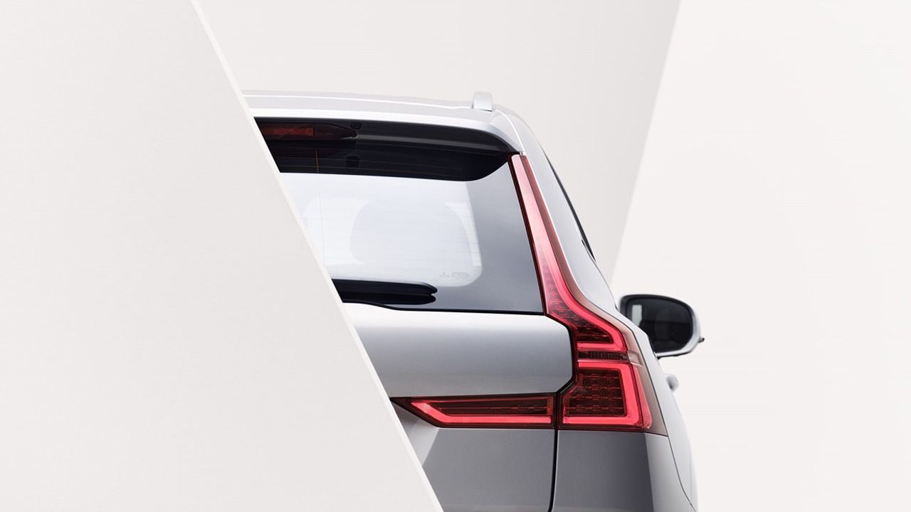 Volvo XC60 Exteriors 2 