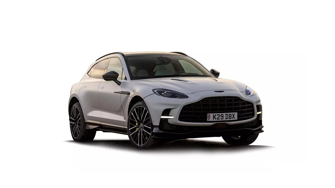 Aston Martin DBX Right Front Three Quarter2