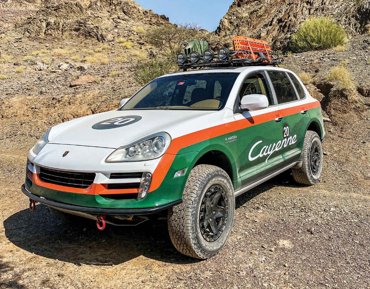 Porsche Camp Cayenne E1