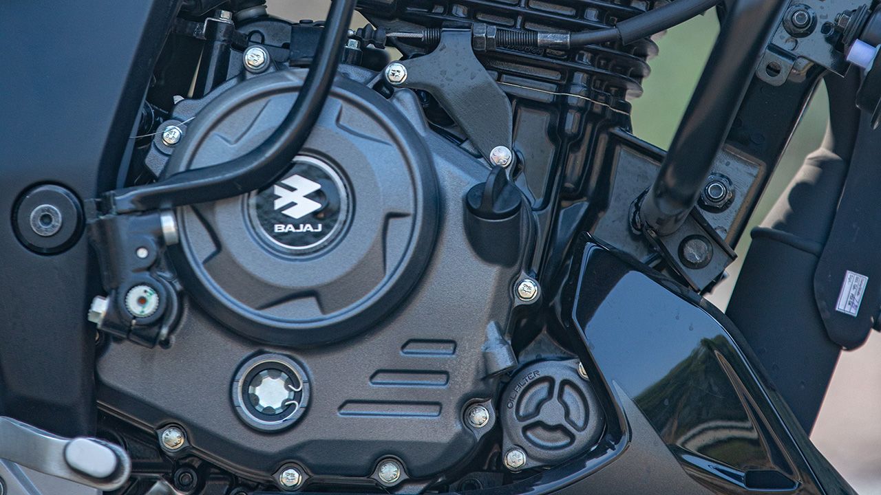 Bajaj Pulsar 150 Engine 2 