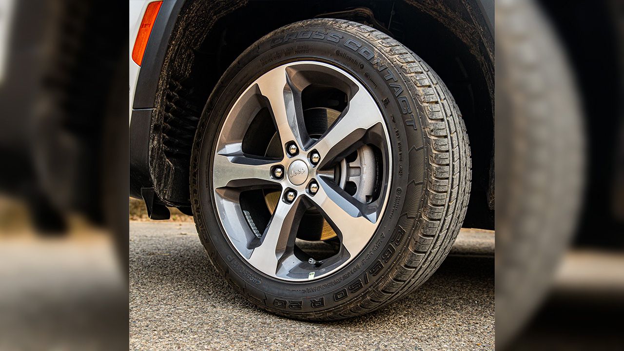 Jeep Grand Cherokee Alloy Wheel