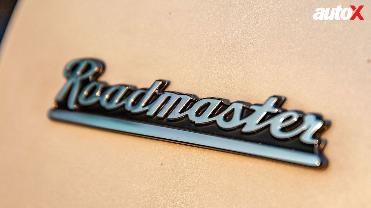 Indian Roadmaster Badging1