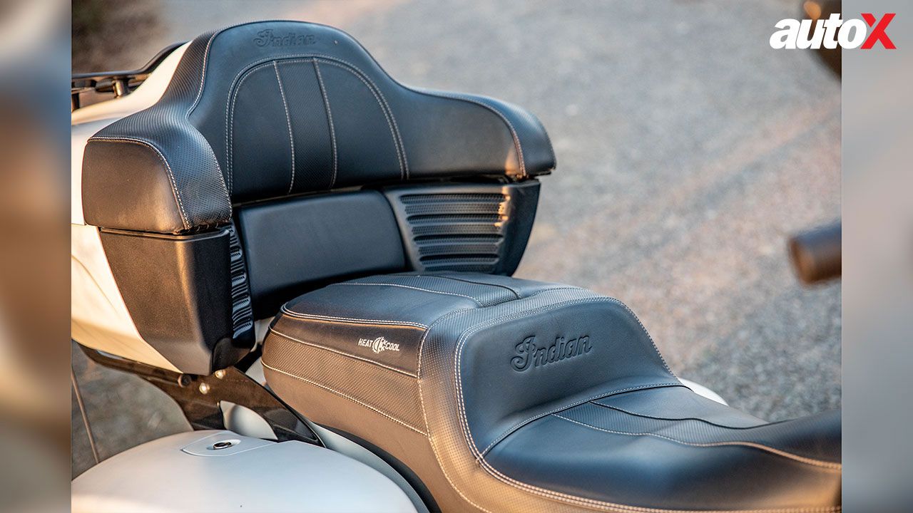 Indian Roadmaster Seat1