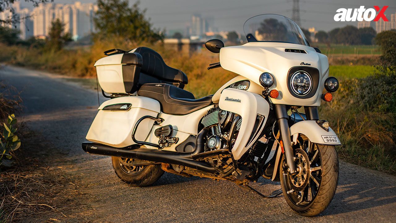 Indian Roadmaster Static2