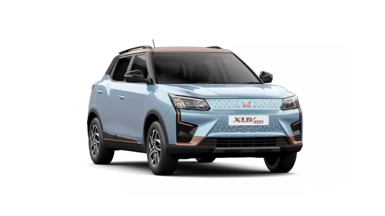 Mahindra XUV400 Satin Copper Arctic Blue