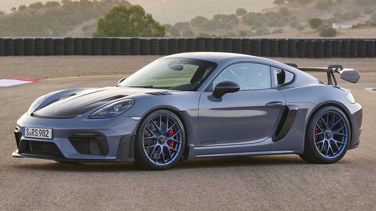 Porsche 718 Cayman GT4 RS 2