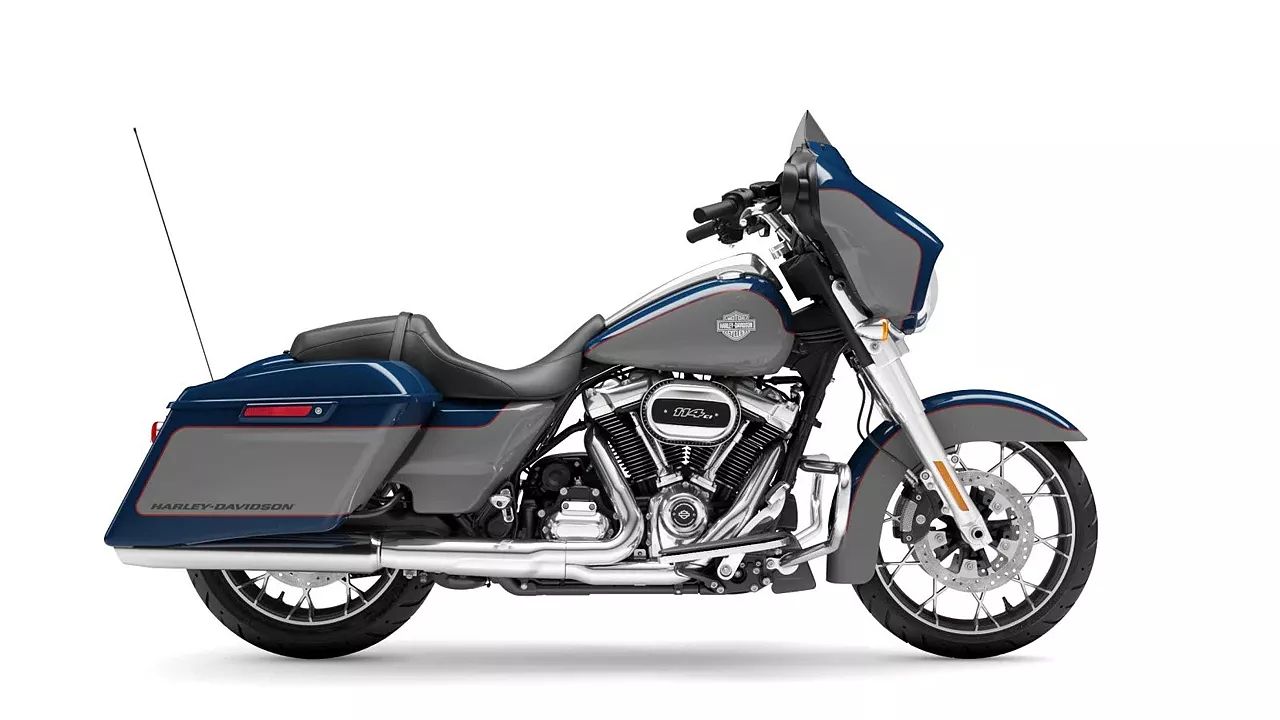 Harley Davidson Street Glide Special Right Side View