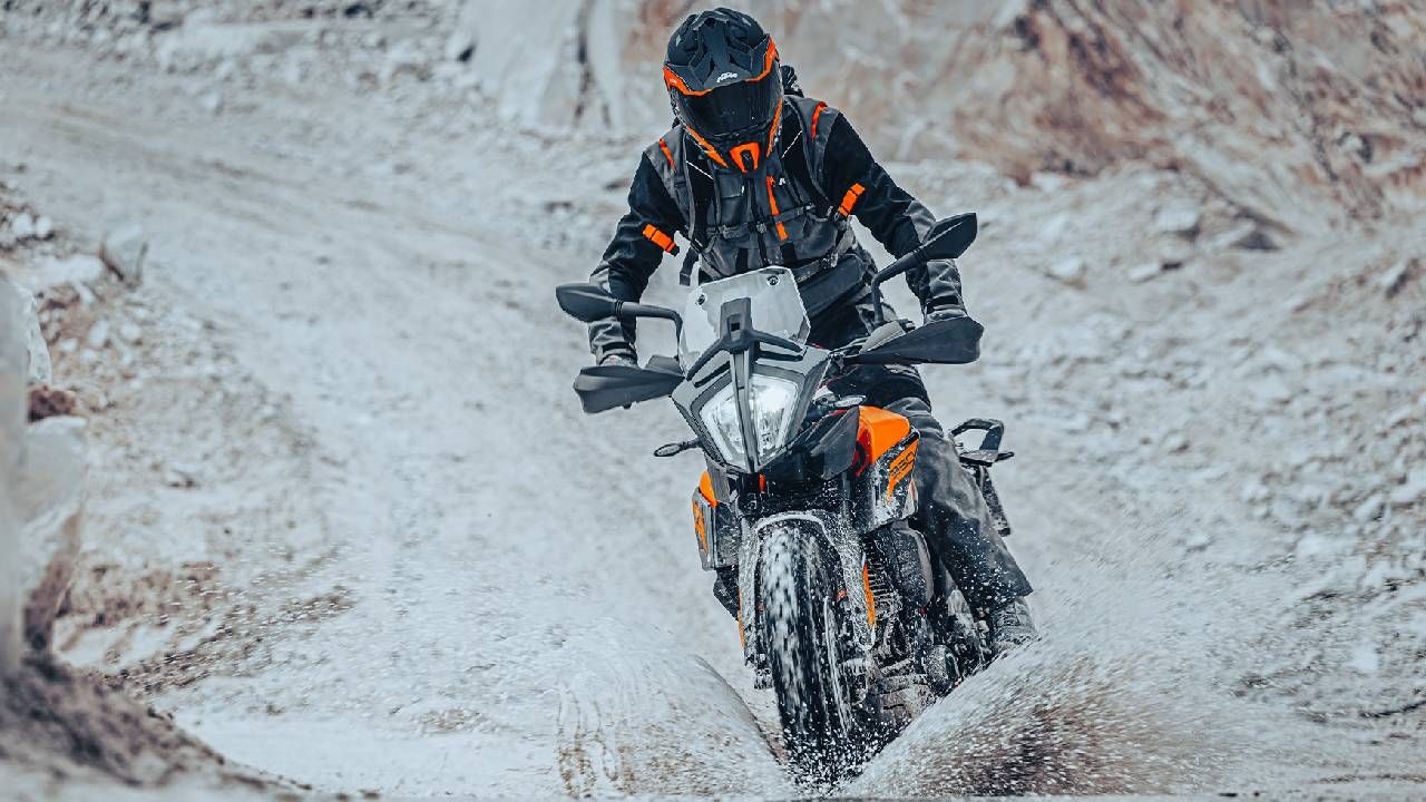 2023 KTM 390 ADVENTURE1