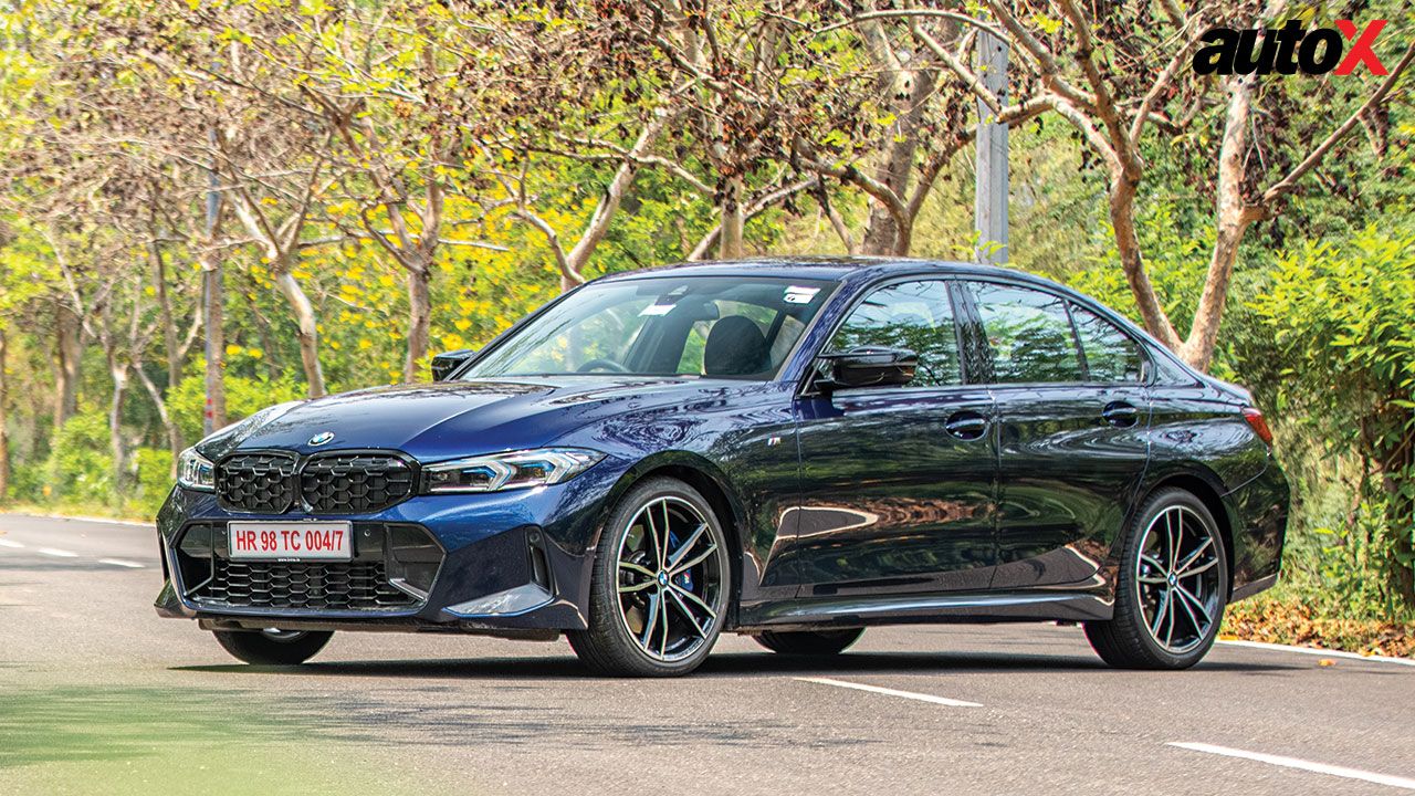 BMW M340i Front Three Quarter