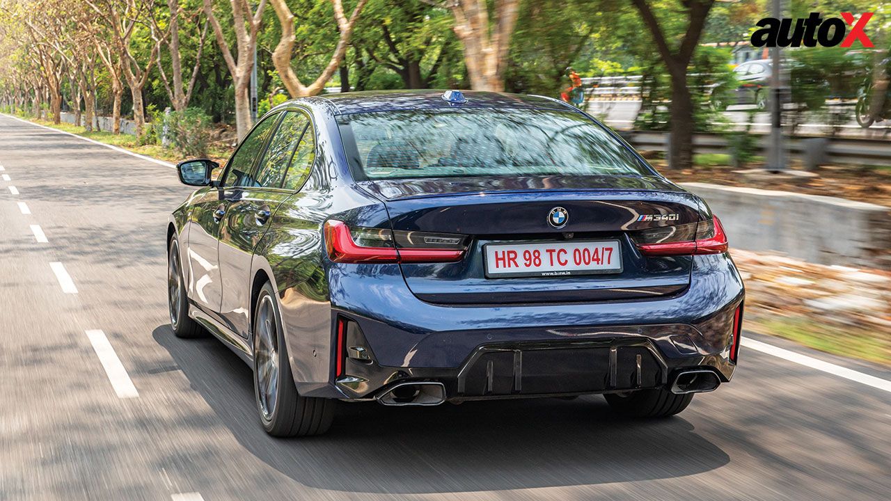 BMW M340i Rear Three Quarter