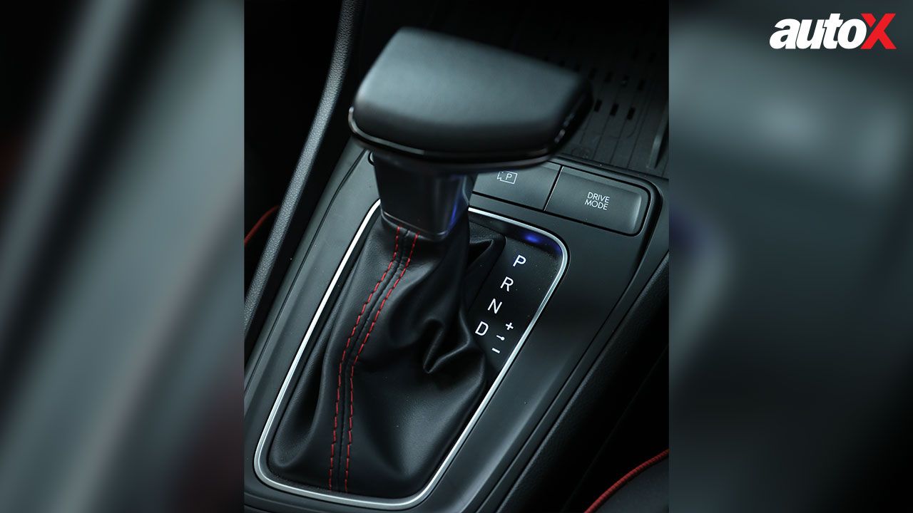 Hyundai Verna Gear Shifter