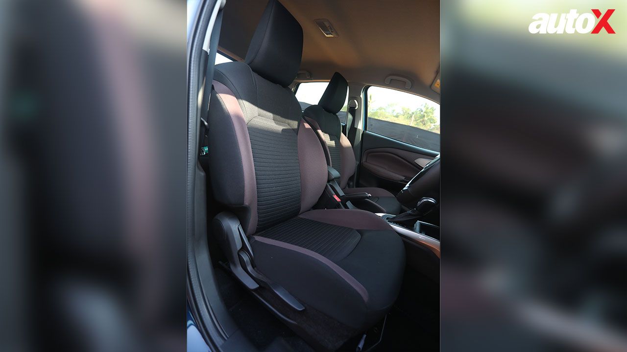 Maruti Suzuki Fronx Front Row Seats