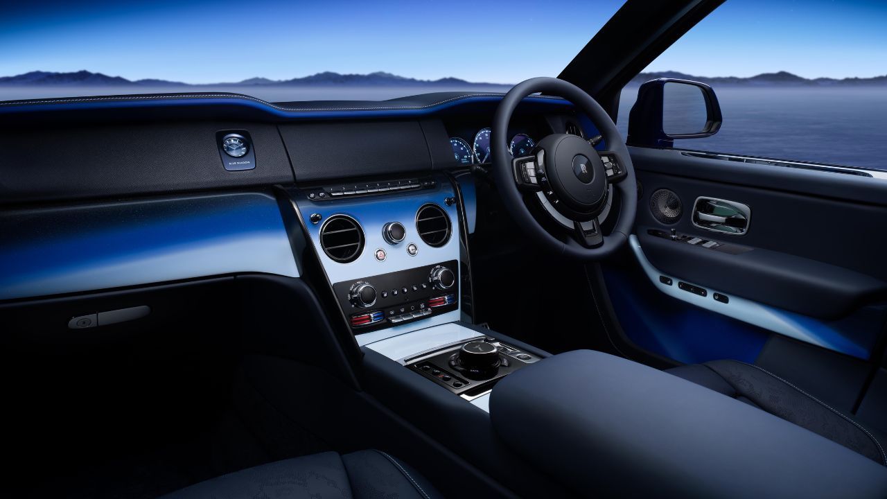 Rolls Royce Cullinan Blue Shadow Edition Interior