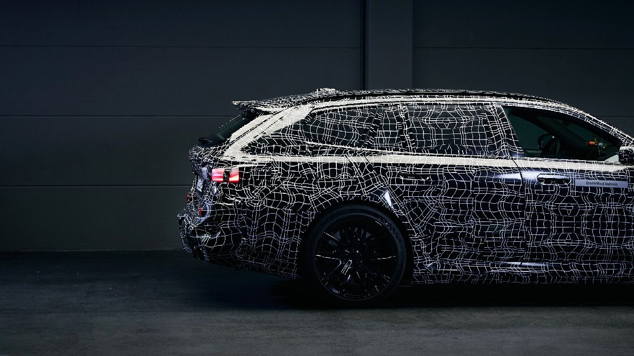 BMW M5 Touring Teaser 2