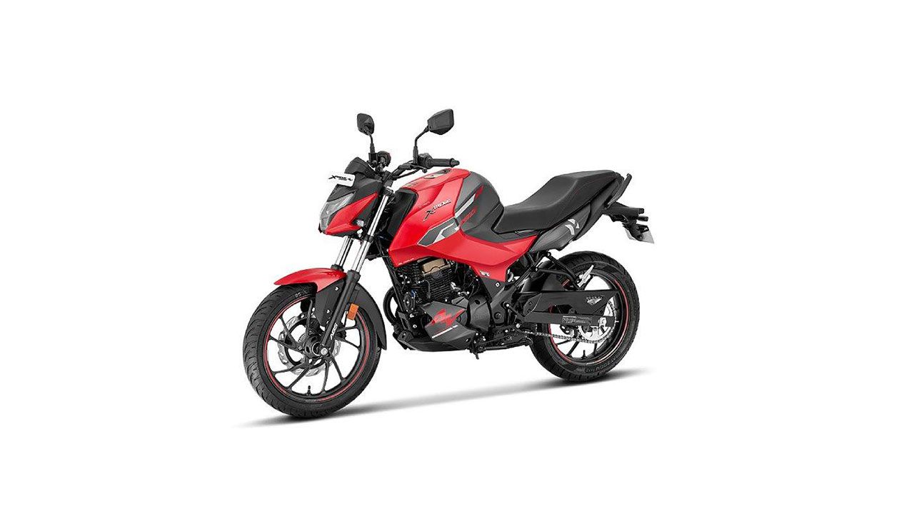 Hero Xtreme 160R 4V Left Front Three Quarte1