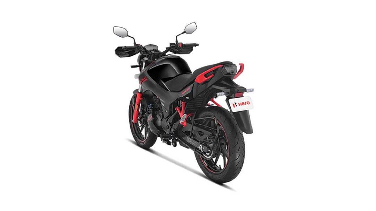 Hero Xtreme 160R Left Rear Three Quarter