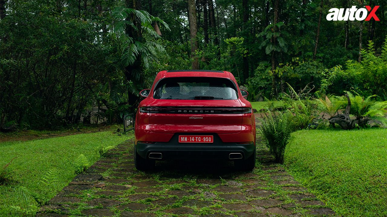 2023 Porsche Cayenne rear shot