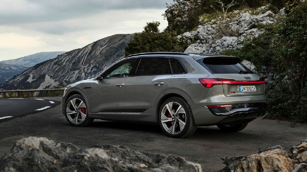 Audi Q8 E Tron Rear Quarter