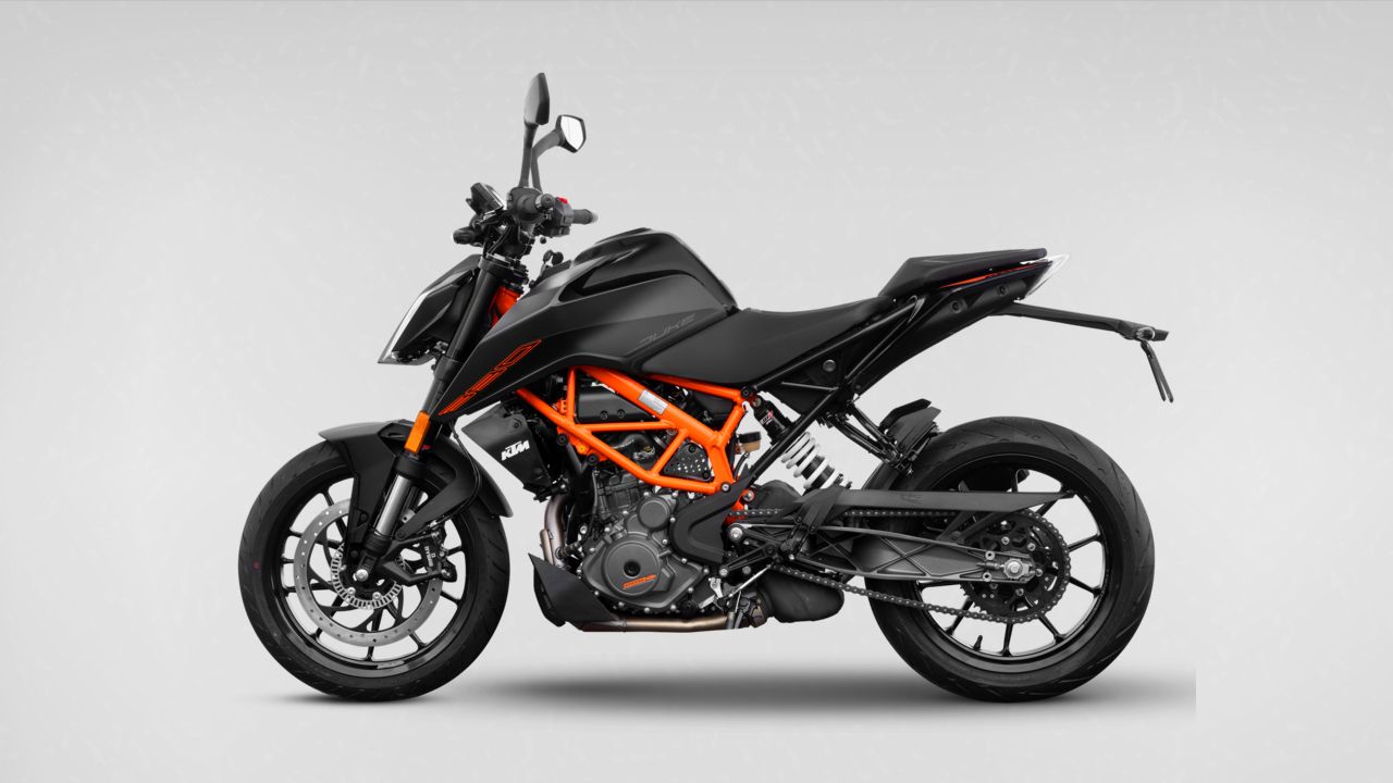 KTM 390 Duke 1 