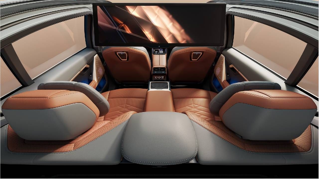 2024 BMW 5series LWB Interior