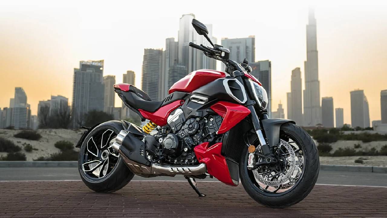 Ducati Diavel V4 2023