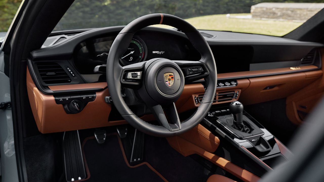 Porsche 911 ST Interior