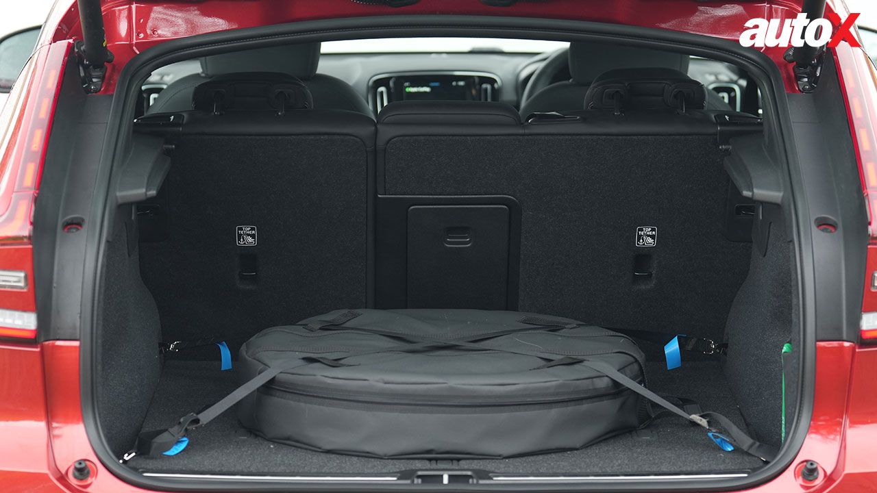 Volvo C40 Recharge Bootspace1