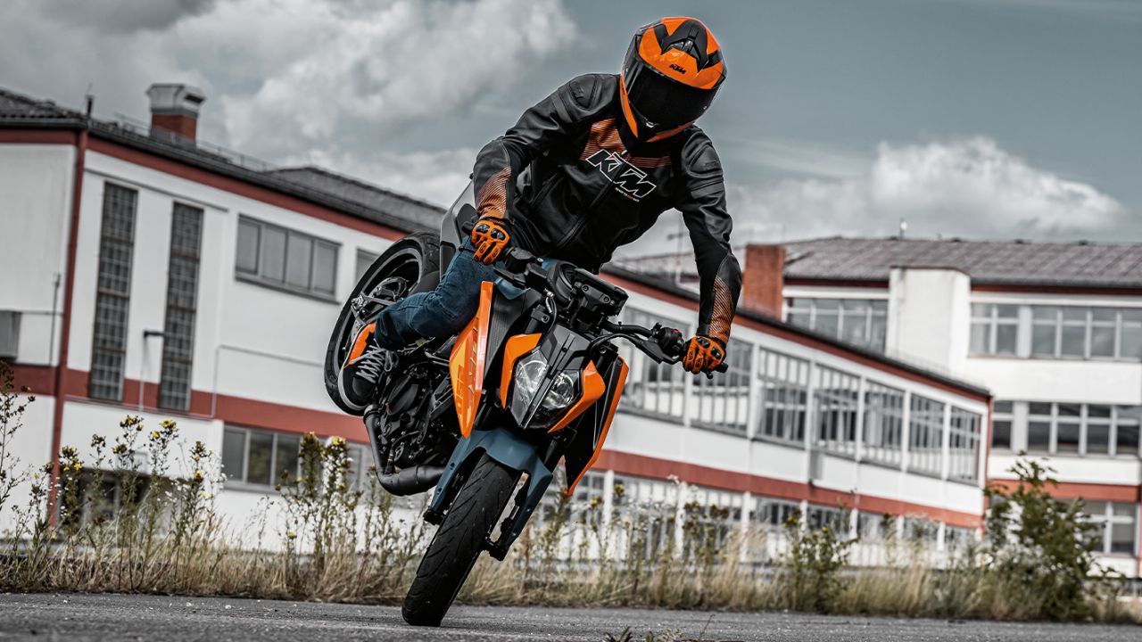 2024 KTM 250 Duke 2 