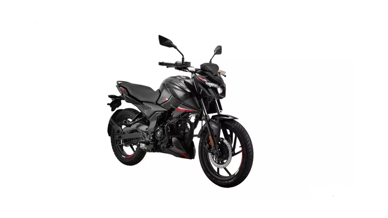 Bajaj Pulsar N150 Ebony Black1