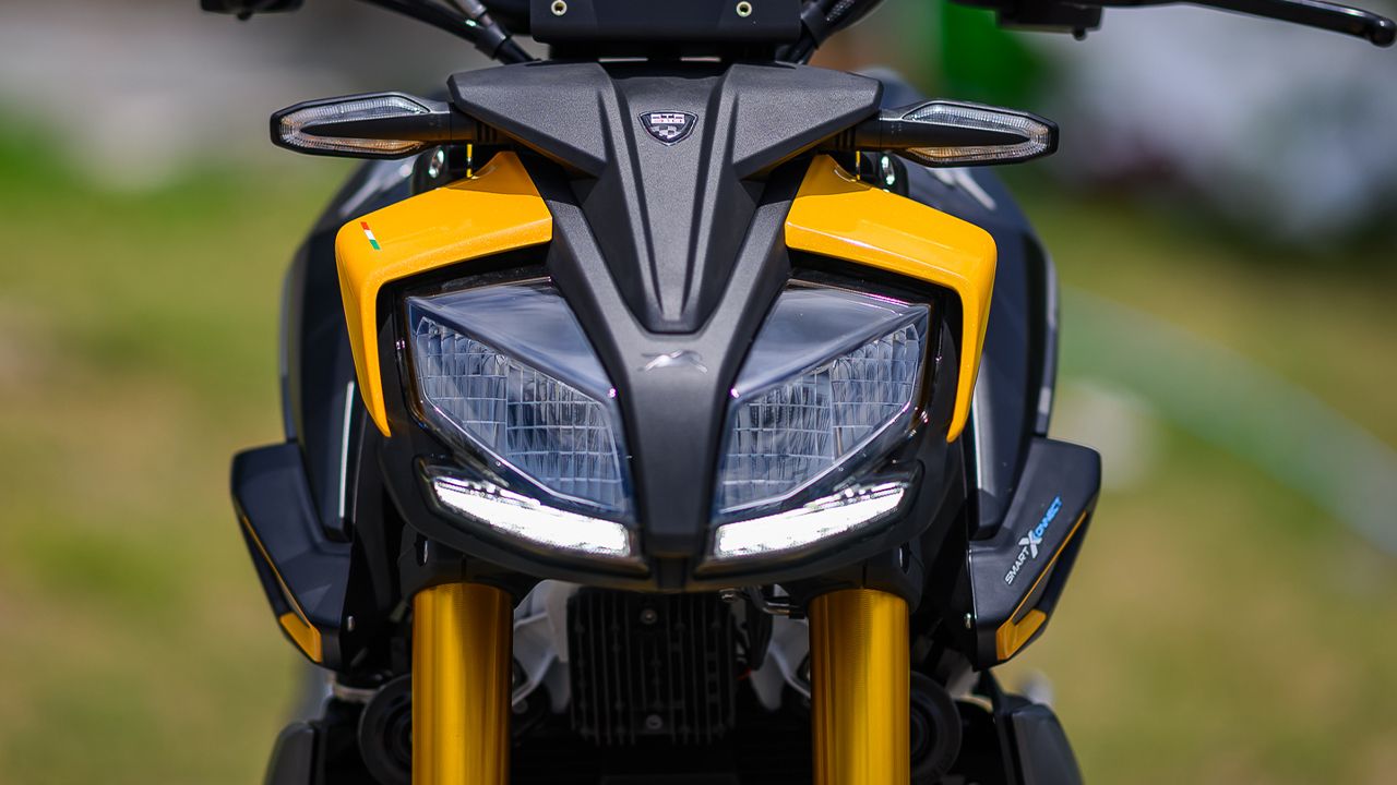 TVS Apache RTR 310 Headlight