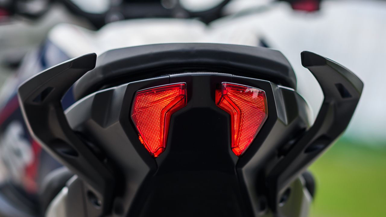 TVS Apache RTR 310 Tail Light