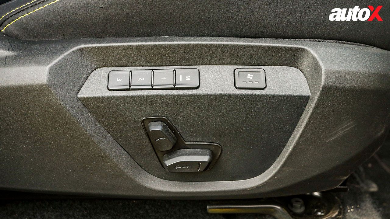 Tata Harrier Electric seats