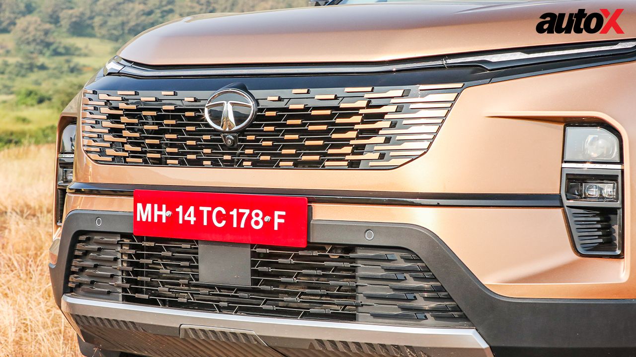 2023 Tata Safari Front 