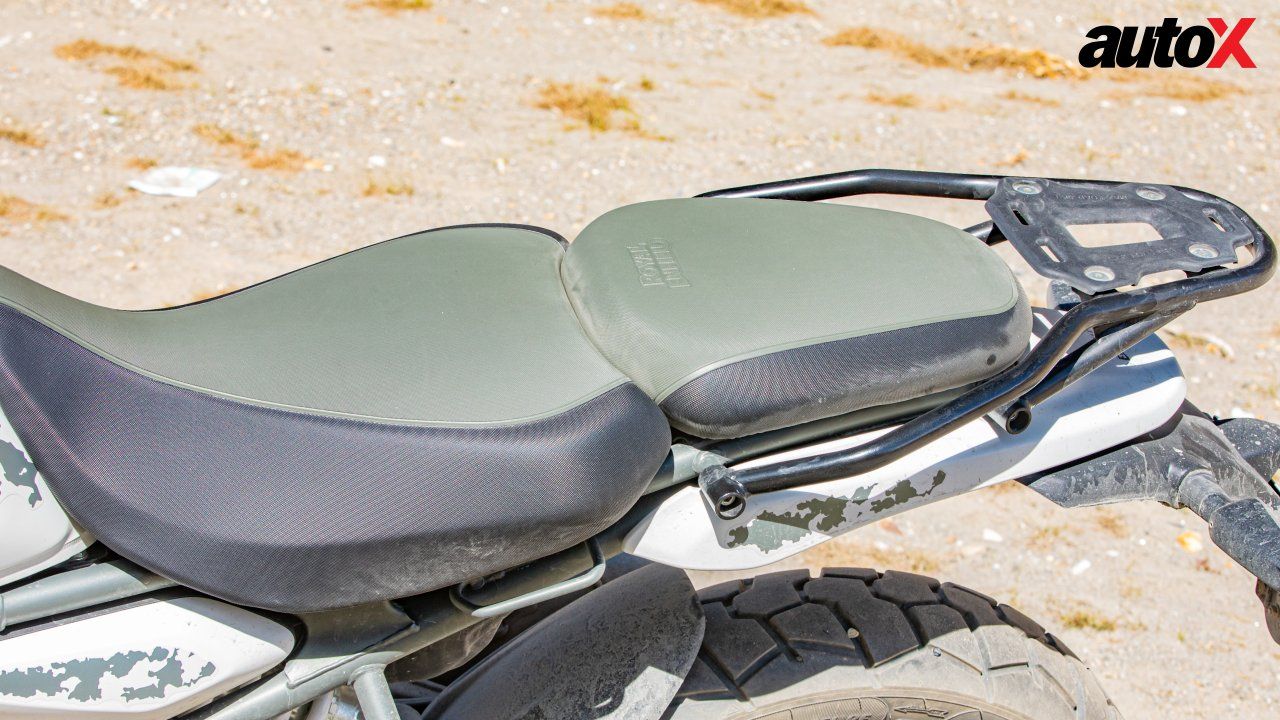 Royal Enfield Himalayan 450 Seat