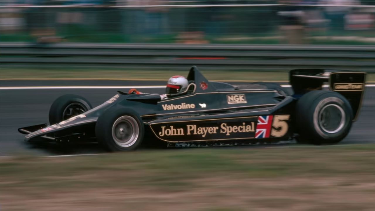 F1 Lotus John Player Special