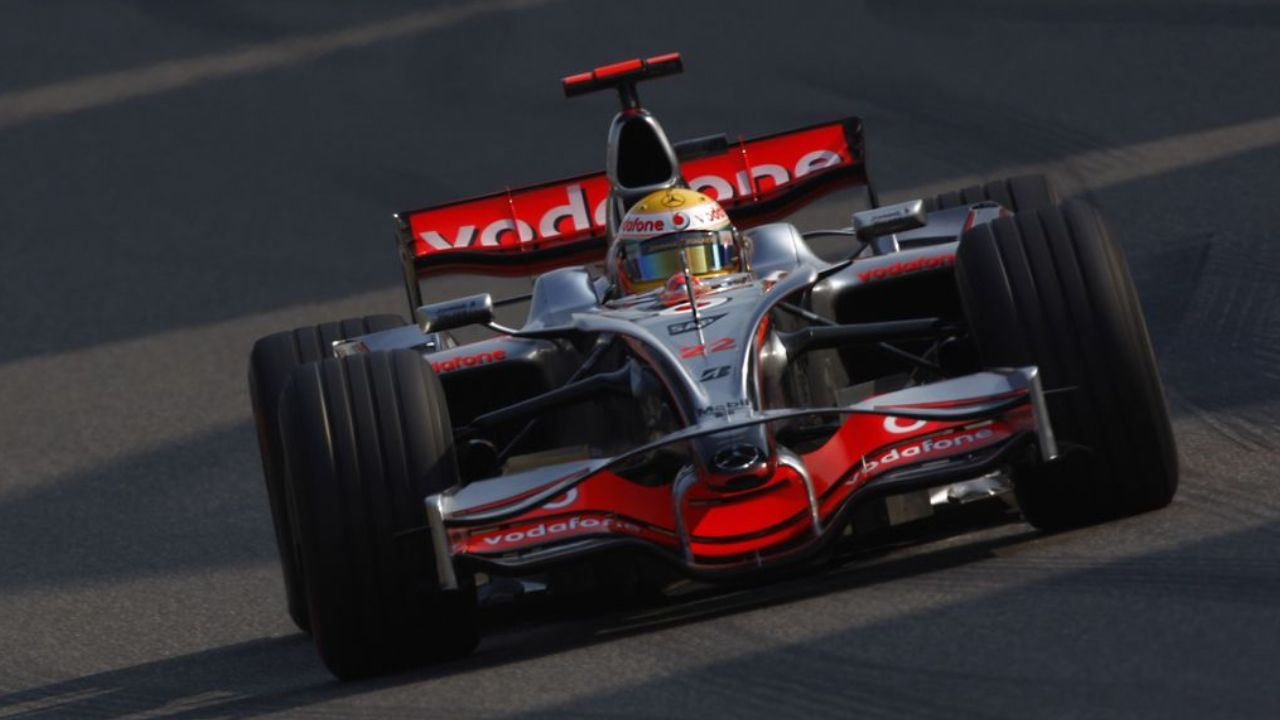 F1 Mclaren MP423