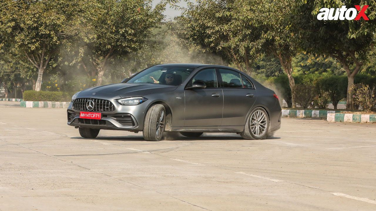 Mercedes Benz AMG C 43 Side View