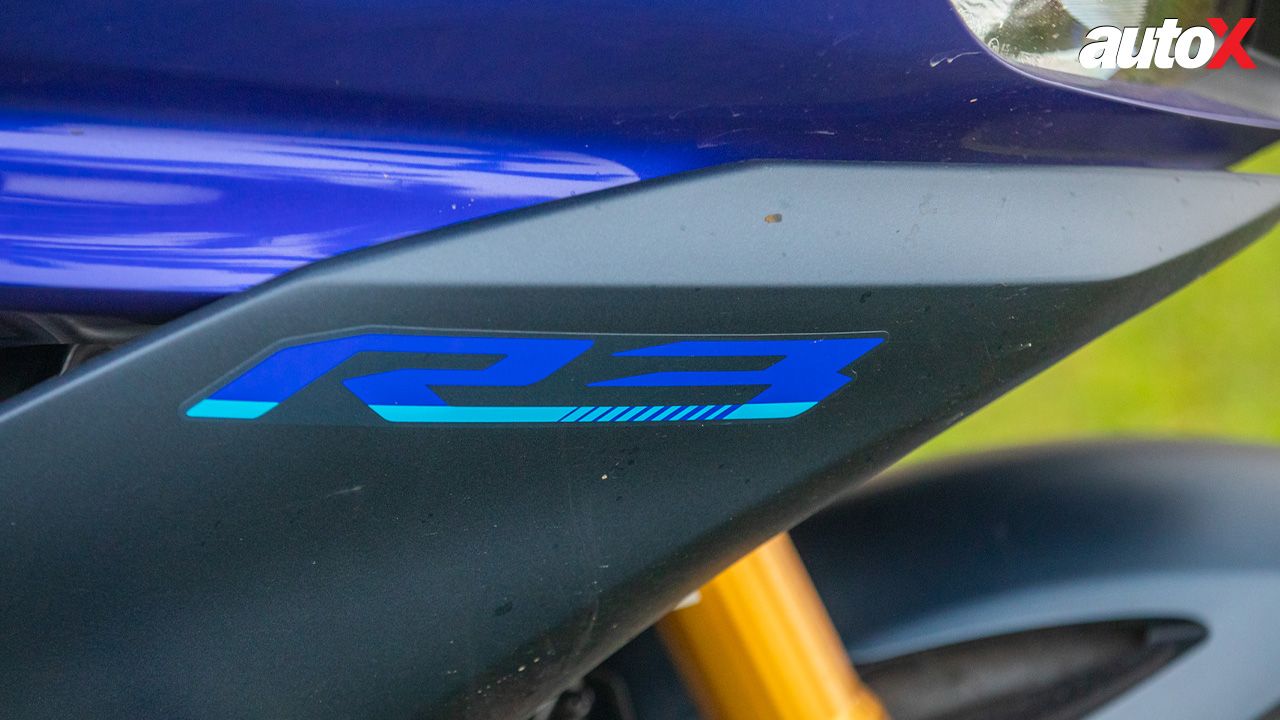 Yamaha YZF R3 Badge