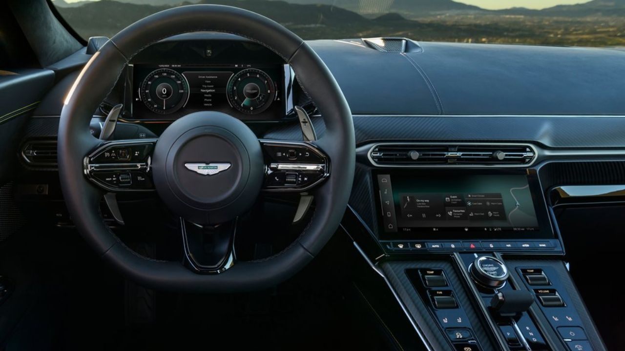 2025 Aston Martin Vantage Interior