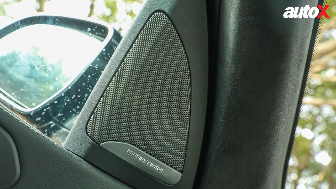 BMW X7 Speakers