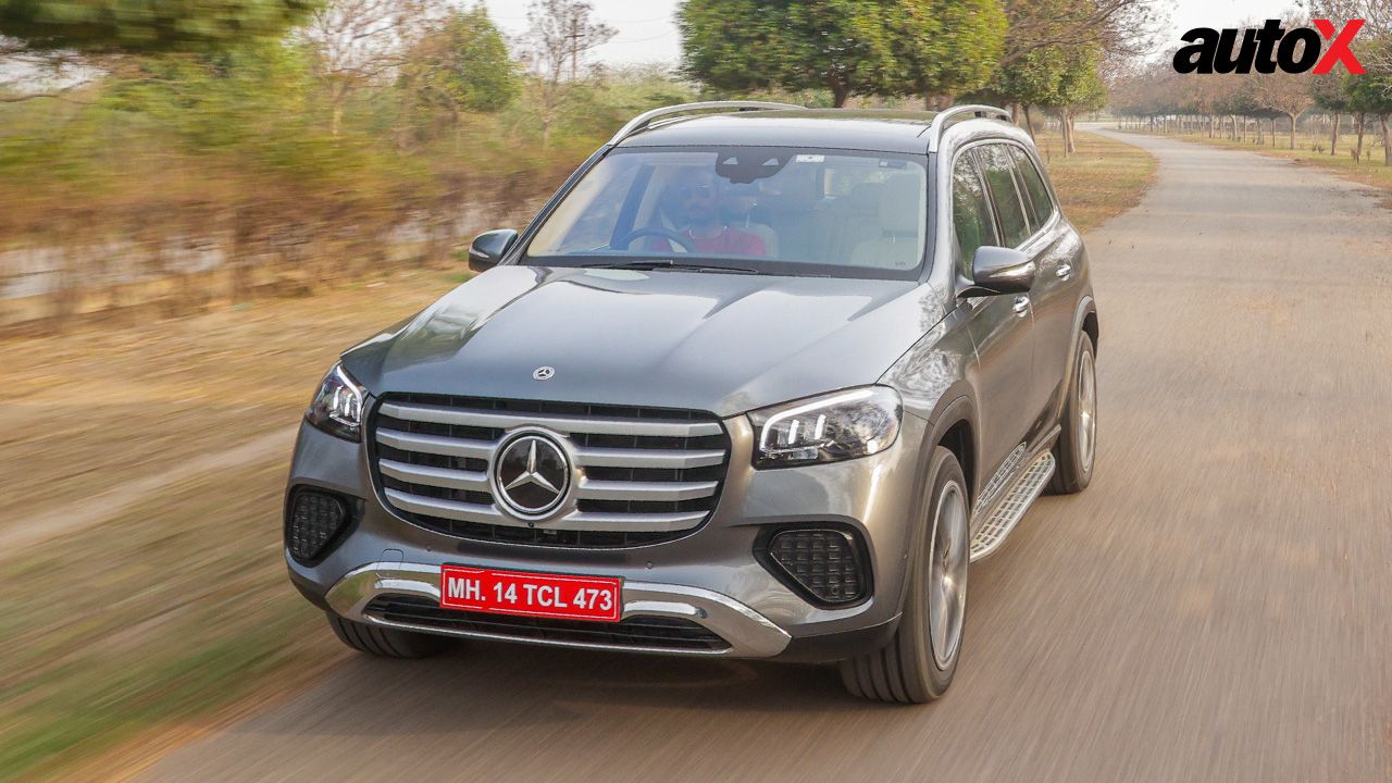 Mercedes Benz GLS Left Front Three Quarter