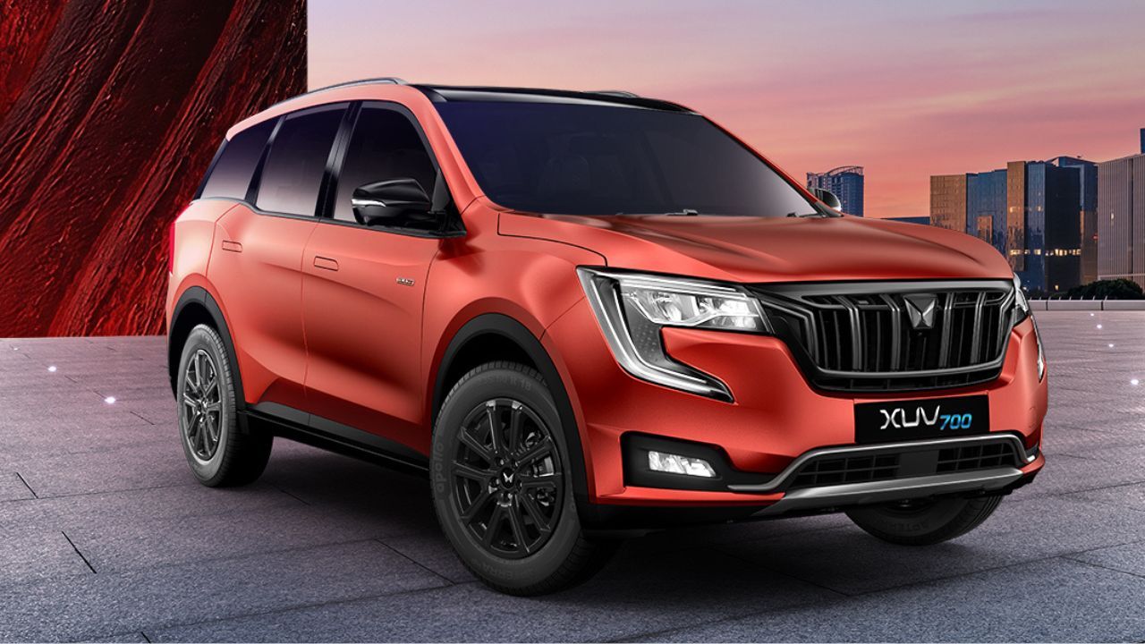 Mahindra XUV700 Blaze Edition 1 