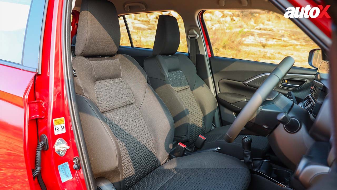 Maruti Suzuki Swift Front Row Seats1