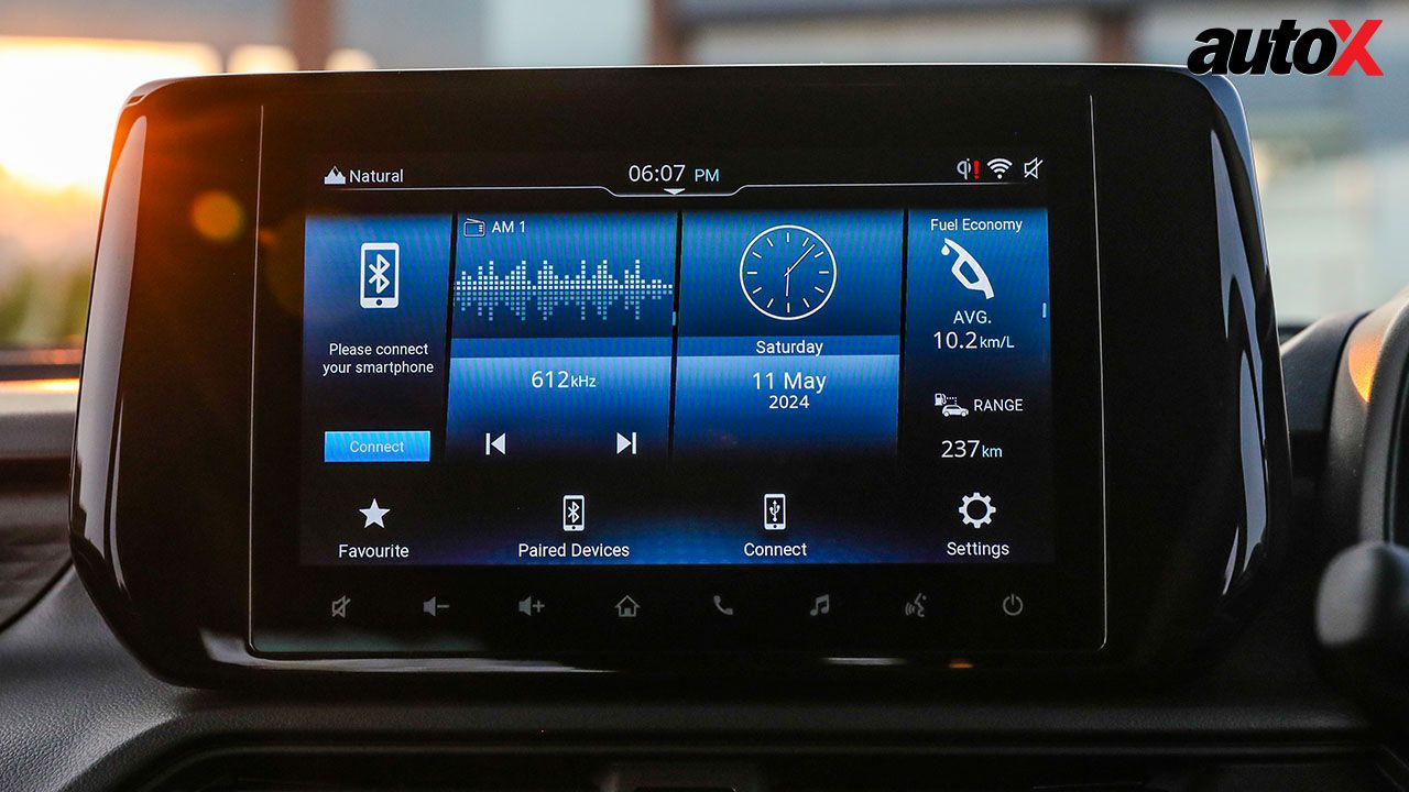 Maruti Suzuki Swift Infotainment System1