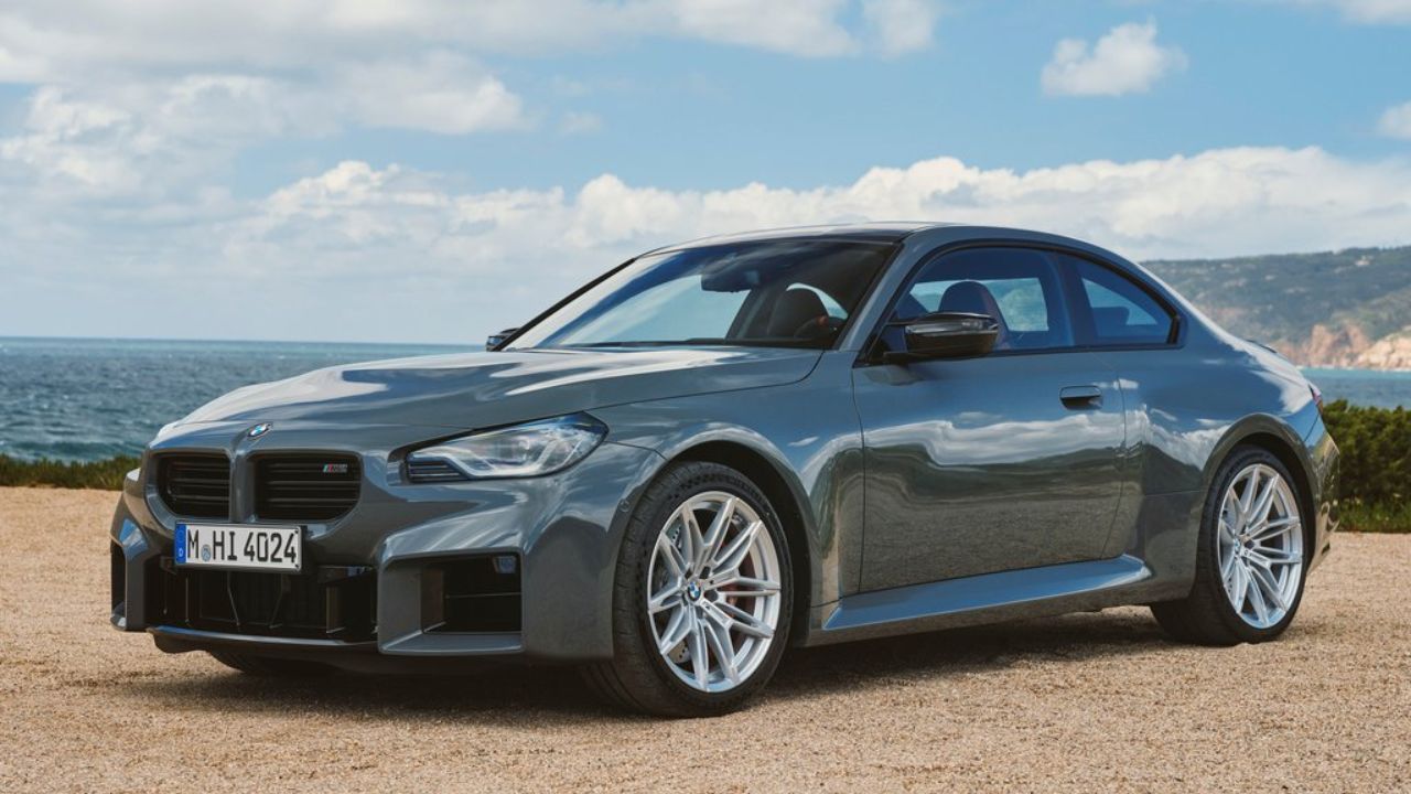 2025 BMW M2 Unveiled