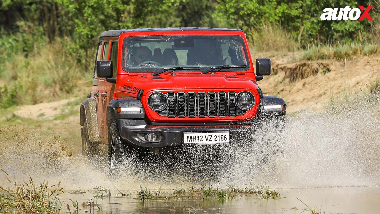 Jeep Wrangler Front View 3 