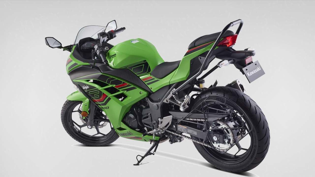 Kawasaki Ninja 300 Candy Lime Green